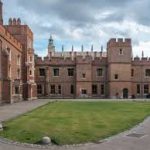 Parents snap up property in London to get places in private schools