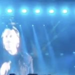 Bono makes surprise appearance during Snow Patrol gig
