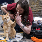 Tributes paid to Street Cat Bob