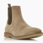 Shoe-influencers on the right footing!