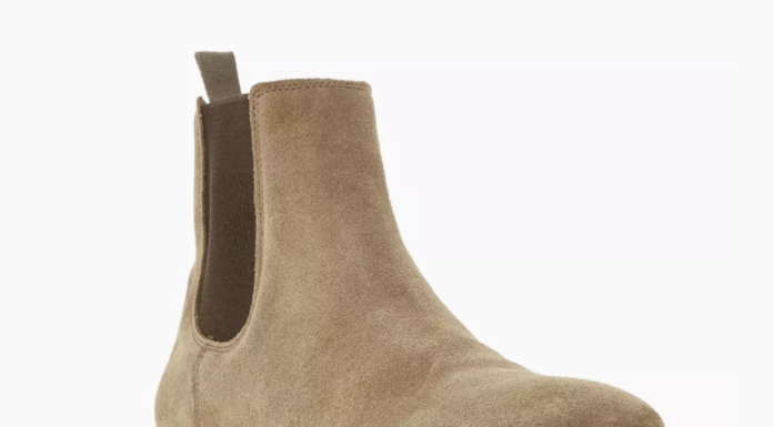 Shoe-influencers on the right footing!