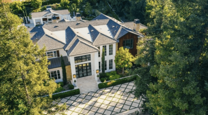 Madonna buys Weeknd’s LA home